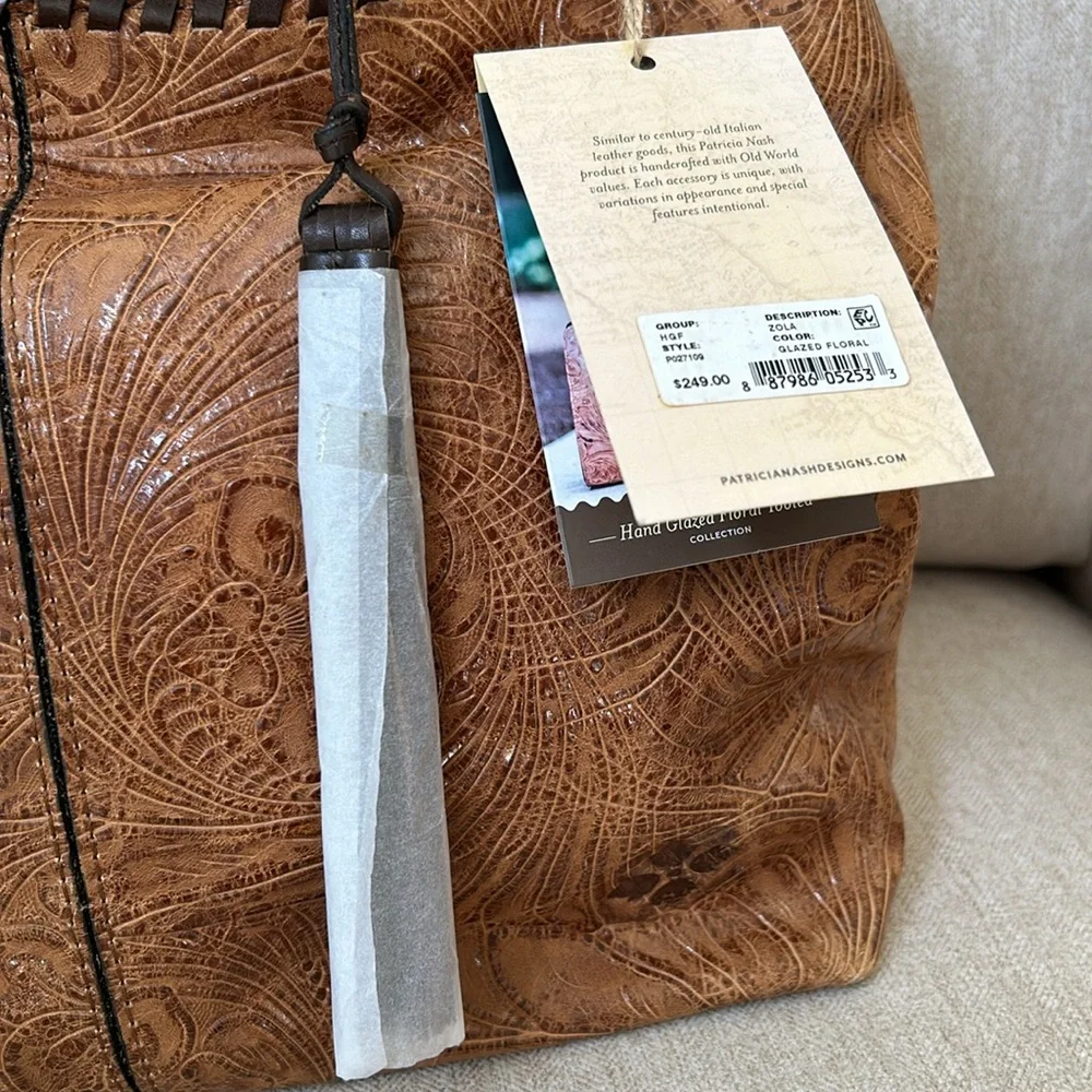 Patricia Nash carved leather bag - Picture 2 of 8